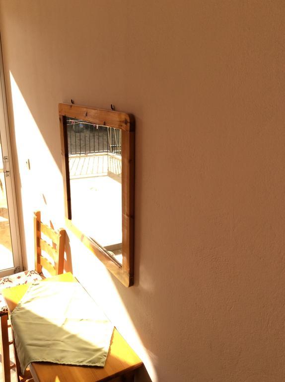 Διαμερίσματα Ράνια Τολό Δωμάτιο φωτογραφία